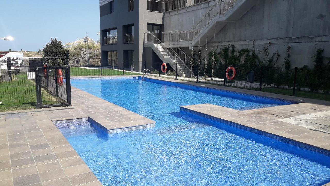 Costa Norte Gym Apartamento Con Terraza Garaje Y Piscina Castro Urdiales Buitenkant foto